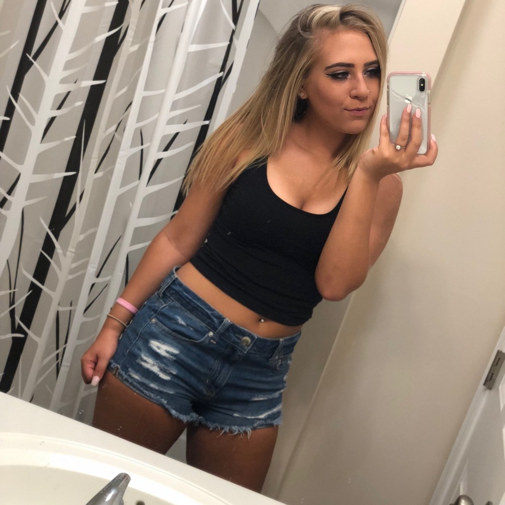 Meet your Posher, Alexanjreah